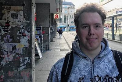 Nico Labuhn (22) fährt schon jetzt wenig Bus und Bahn und läuft lieber.