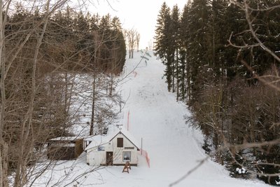 Der Skihang in Arnsfeld.