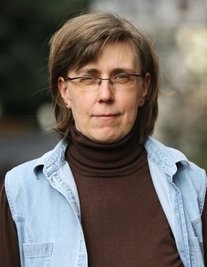 Die Linke hat Katrin Dörffel (parteilos) nominiert. 