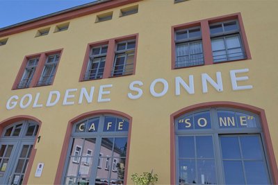 Beispielsweise in das Mehrgenerationenhaus „Goldene Sonne“ in Oelsnitz fließt Geld der Listensammlung der Volkssolidarität.