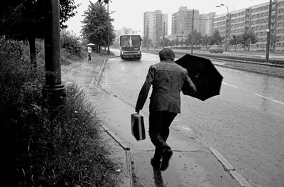 Ostrau im Regen. Aufnahme aus dem Jahr 1987.