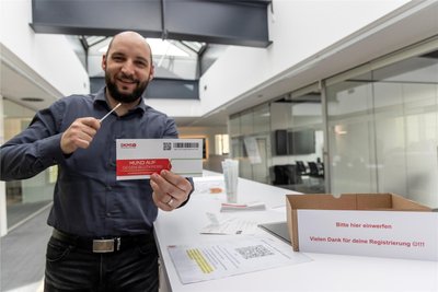 Michael Hädrich hat bei der Typisierungsaktion bei Mennekes in Neudorf mitgemacht. Für ihn vor allem ein emotionales Anliegen, so seinen Kollegen zu unterstützen.