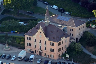 Der Kampf ums Rathaus von Hohenstein-Ernstthal hat begonnen, als Kandidaten gesetzt sind bisher Amtsinhaber Lars Kluge (CDU) und Alexander Weiß (Pro Hot). Mirko Kürschner und Frank Tschany müssen Unterschriften sammeln.