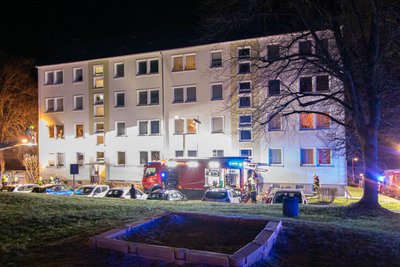 Das Feuer war in einer Wohnung in der zweiten Etage des Gebäudes ausgebrochen.