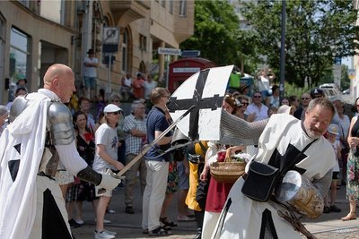 Heftige Gefechte lieferten sich die Ritter aus der Zeit der Vögte um 1224.