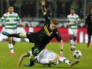 Gladbach nach unnötigem Remis gegen Celtic vor Aus - Gladbach vergibt Sieg. Nur 1:1 gegen Celtic Glasgow.