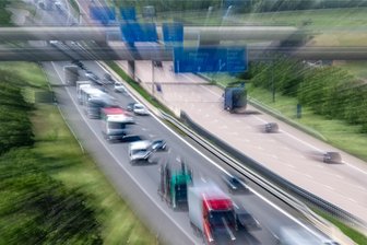 A 72: Deshalb muss zwischen Zwickau-Ost und -West voll gesperrt werden - Mehrere Stunden lang können auf einem Teil der A 72 bei Zwickau keine Autos fahren.