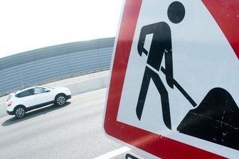 A4: Ab heute nur zwei Fahrspuren -