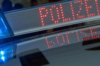 A4/Hainichen: Zeugin und Polizisten verhindern Sprung von Brücke -