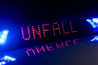 A72 bei Frohburg: Auffahrunfall beim Überholen – Verletzte - Bei einem Auffahrunfall auf der A72 bei Frohburg gab es Verletzte.