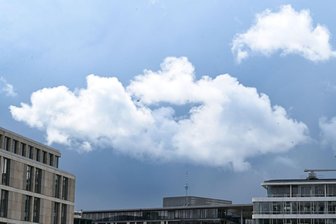 Ab Sonntag wird es sonniger - Temperaturen steigen leicht - Sonne, Wolken und Schauer - so geht es vorerst weiter beim Wetter.