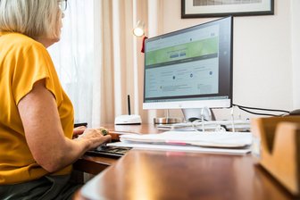 Abgabefrist verpasst? So vermeiden Sie Verzugszinsen - Verpasste Frist, zusätzliche Kosten: Bei verspäteter Abgabe können Verspätungszuschläge und Zinsen auf Steuernachzahlungen anfallen.