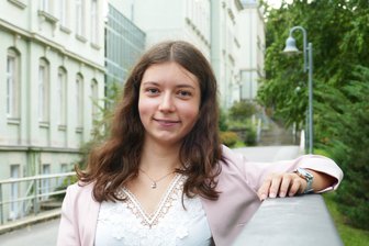 Abiturientin aus dem Erzgebirge bezwingt den Mont Blanc - Begann schon während ihrer Abiturzeit am Zschopauer Gymnasium mit dem Bergsteigen: Matilda Hunger.