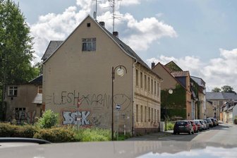 Abriss dieses Glauchauer Hauses beginnt im Januar - Die Tage dieser Ruine an der Hoffnung in Glauchau sind gezählt.