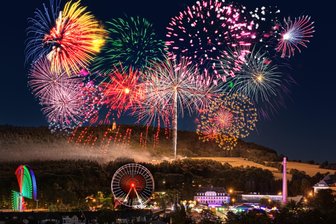 Abschied von der Kät 2019 - Feuerwerk steigt in den Himmel - 