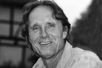 Abschied von einem stillen Künstlerpoeten: Zum Tod des Chemnitzers Thomas Merkel - Thomas Merkel, wie ihn Chemnitzer Kunstinteressierte kannten: freundlich lächelnd, leise, sich nie in den Vordergrund drängend.