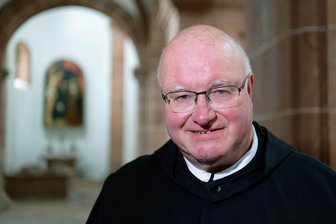 Abschied von Wechselburg: Pater Maurus Kraß über die letzten Tage und neue Anfänge in Ettal - Pater Maurus Kraß, Prior des Benediktinerkloster Wechselburg, in der Basilika.