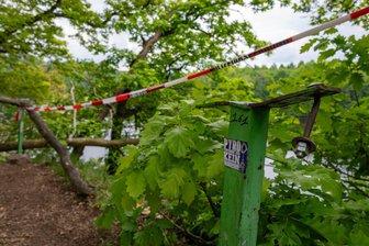 Absturz an Talsperre Kriebstein: Polizei ermittelt nun wegen Körperverletzung - Die Unglücksstelle an der Talsperre Kriebstein im Bereich Tanneberg.