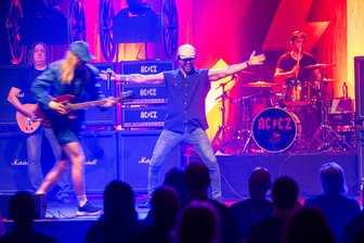 AC/CZ rockt das Freiberger Tivoli: Eine Nacht voller Kult-Hits - 