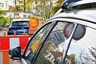 Achtung, Baustelle! - Die Alte Hauptstraße in Hilbersdorf ist zwischen Einmündung Halsbacher Weg und Dorfstraße wegen Kanalbaus bis 18. November voll gesperrt. 