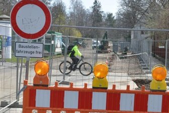 Achtung, hier wird gebaut! - Die Beethovenstraße in Freiberg ist wegen Kanalbauarbeiten in Höhe Gerichtsgebäude bis zum 5. Mai 2023 gesperrt. 