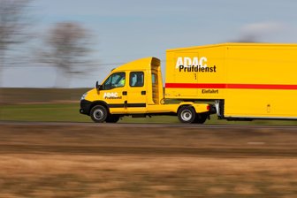 ADAC-Experten vor Ort: Kostenlose Fahrzeugprüfung in Zwickau - Ein ADAC-Prüfzug kommt nach Zwickau.