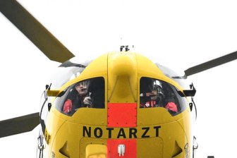 ADAC-Rettungshubschrauber kreist über Plauener Stadtzentrum: Was ist passiert? - Ein Rettungshubschrauber des ADAC kreiste am Donnerstagvormittag über Plauen.