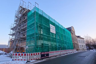 Adorf: Straße dicht wegen Haus-Abriss - Das Haus Mehltau 7 in Adorf wird ab Dienstag nach Ostern abgerissen.