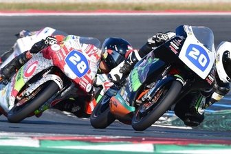 Adorfer bleibt im Rennen um den Bronzerang - Dustin Schneider (rechts) liegt als bester Deutscher im Northern Talent Cup weiter auf dem 3. Platz der Gesamtwertung. 