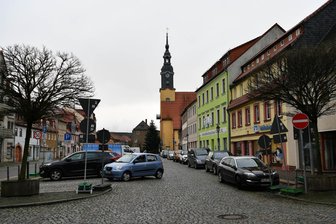 Adrenalin für Lunzenau: Das könnte in der Stadt für eine Millionensumme verwirklicht werden - Lunzenau will von Städtebauförderung profitieren. Ein Ziel: Eine Begegnungsstätte im Marktbereich schaffen. Begegnungsstätten gibt es zum Beispiel schon in Rochlitz mit dem Generationentreff und in Penig mit dem Café „Mittendrin“.