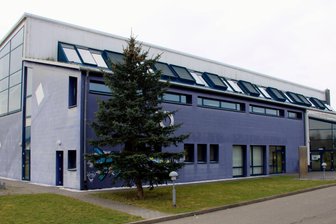 Adventszauber in Langenhessen: Kreativ-Markt feiert Premiere im Koberbachcentrum - Rund ums Koberbachcentrum in Langenhessen gibt es genügend Parkplätze für die Besucher.