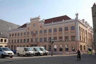 Ältestenrat verurteilt Tätlichkeiten in Zwickauer Stadtratssitzung -