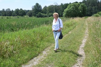 Ärger im Limbacher Landschaftsschutzgebiet: Wann kehrt das Wasser zurück in Schimmels Teiche? - Ina Grobe aus Limbach-Oberfrohna ist entsetzt über den Zustand der Schimmelschen Teiche im Landschaftsschutzgebiet Limbacher Teiche. Wieso führen sie kein Wasser?