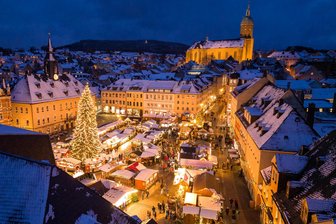Ärger um steigende Gema-Gebühr: Bleibt es stumm auf den Weihnachtsmärkten im Erzgebirge? - Besinnliche Musik gehört zum Annaberger Weihnachtsmarkt genauso wie der Weihnachtsbaum. Aber: Steigende Gebühren seien nicht mehr tragbar, so die Stadtsprecherin.