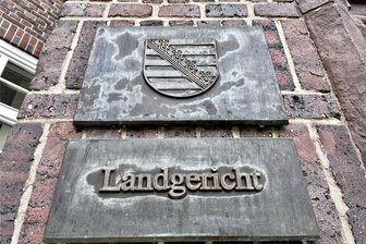 Ärzte-Prozess von Freiberg geht weiter - Das Landgericht Chemnitz muss über die Berufung eines Arztes entscheiden, der vom Amtsgericht Freiberg der fahrlässigen Tötung eines siebenjährigen Jungen schuldig gesprochen worden war.