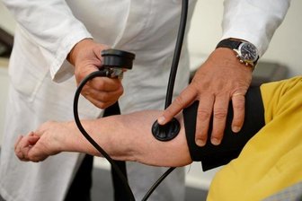 Ärztliche Versorgung "immer weniger gesichert" - wie reagiert Sachsen? - Die reine Anzahl der in Sachsen tätigen Ärzte sei in den vergangenen Jahren zwar deutlich erhöht worden - die ärztliche Versorgung aber "insbesondere im ländlichen Raum immer weniger gesichert".