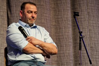AfD-Kandidat für Rodewisch: Das Thema Gendern ganz oben auf seiner Liste - Tino Wolf tritt für die AfD zur Bürgermeisterwahl an.