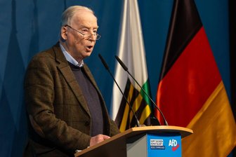 AfD mit Abstand stärkste Kraft in Sachsen - Einer von 15 AfD-Wahlkreissiegern: der frühere AfD-Chef Alexander Gauland.