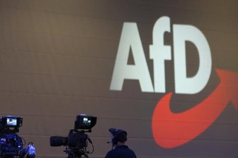 AfD-Parteibüro in Freiberg beschmutzt -