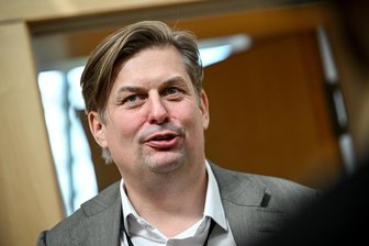 AfD-Politiker selbstsicher: „50 Prozent sind in Chemnitz erreichbar“ - AfD-Bundestagsabgeordneter Maximilian Krah rechnet seiner Partei Chancen auf das Amt des Oberbürgermeisters in Chemnitz aus.