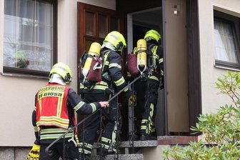 Akku löst Brand in Chemnitzer Eigenheim aus - In einer Eigenheimsiedlung nahe des Küchwalds gab es am Freitagmittag einen Feuerwehreinsatz.