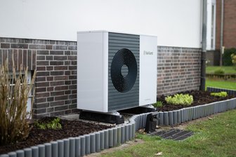 Aktion des Klimabündnisses: Chemnitzer Hausbesitzer öffnen ihre Heizungskeller - Städte und Gemeinde diskutieren derzeit darüber, welche Wärmenetze die Zukunft braucht. Wärmepumpen spielen dabei eine Rolle.