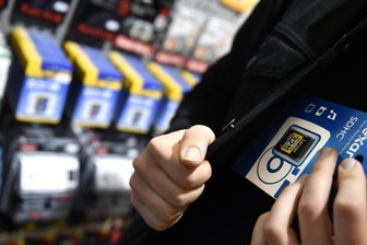 Alarm in Chemnitzer Supermarkt ausgelöst: Ladendieb mit 1,5 Promille wird aggressiv - Ein Mann hat in Chemnitz erst geklaut und ist dann aggressiv geworden.