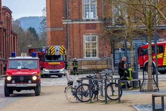 Alarm in Rathaus und Kita: Feuerwehr rückt in Flöha aus - Bei einer Alarm-Übung am Dienstag in Flöha rückte die Feuerwehr an.