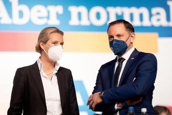 AfD-Franktionsvorsitzende Alice Weidel (l) und AfD-Bundessprecher Tino Chrupalla treten als Team an.