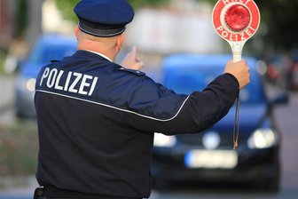 Alkohol im Spiel: Polizei muss Radler in Wilkau-Haßlau gleich zweimal aus dem Verkehr ziehen - In gleich drei Fällen mussten die Beamten betrunkene Personen aus dem Verkehr ziehen.