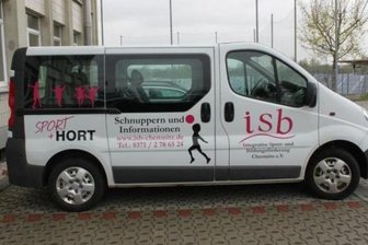 Alle gestohlenen Fahrzeuge des Chemnitzer Sporthorts wieder da - Die Polizei konnte drei dieser gestohlenen Opel-Busse des Sportvereins sicherstellen, zusätzlich einen VWT5 und zwei Skoda Fabia. Zeugen gaben die nötigen Hinweise.