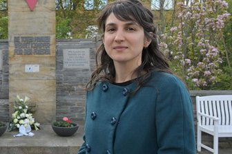 Als 1945 ein Todesmarsch durchs Erzgebirge ging: Wie dessen gedacht werden soll - Anna Vogt, die für die Leader-Region Westerzgebirge das Projekt „DenkMal! Todesmarsch Mülsen - Eibenstock 1945“ begleitet.
