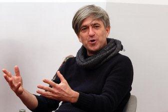 Als Rumpelstilzchen zu spät kam: Schauspieler Daniel Koch plaudert am Zwickauer Theaterstammtisch - Schauspieler Daniel Koch am Montagabend beim Stammtisch des Zwickauer Theaterfördervereins.