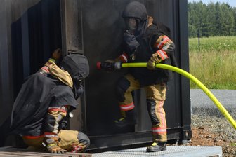 Alte Waggons gesucht: Wie die Feuerwehr im Vogtland künftig für Bahn-Katastrophen üben will - Das Brandschutz- und Katastrophenschutzzentrum Vogtland ist noch nicht komplett.